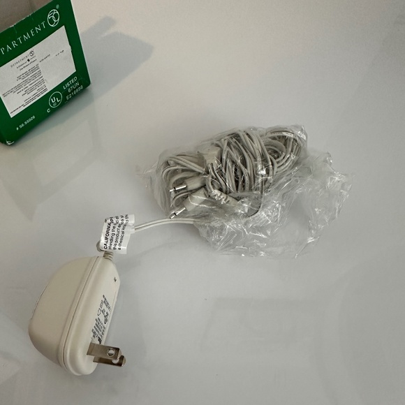 Department 56 AC/ DC Adapter 3-Prong Class 2 Transformer #55026 with box - NEW - Picture 4 of 6